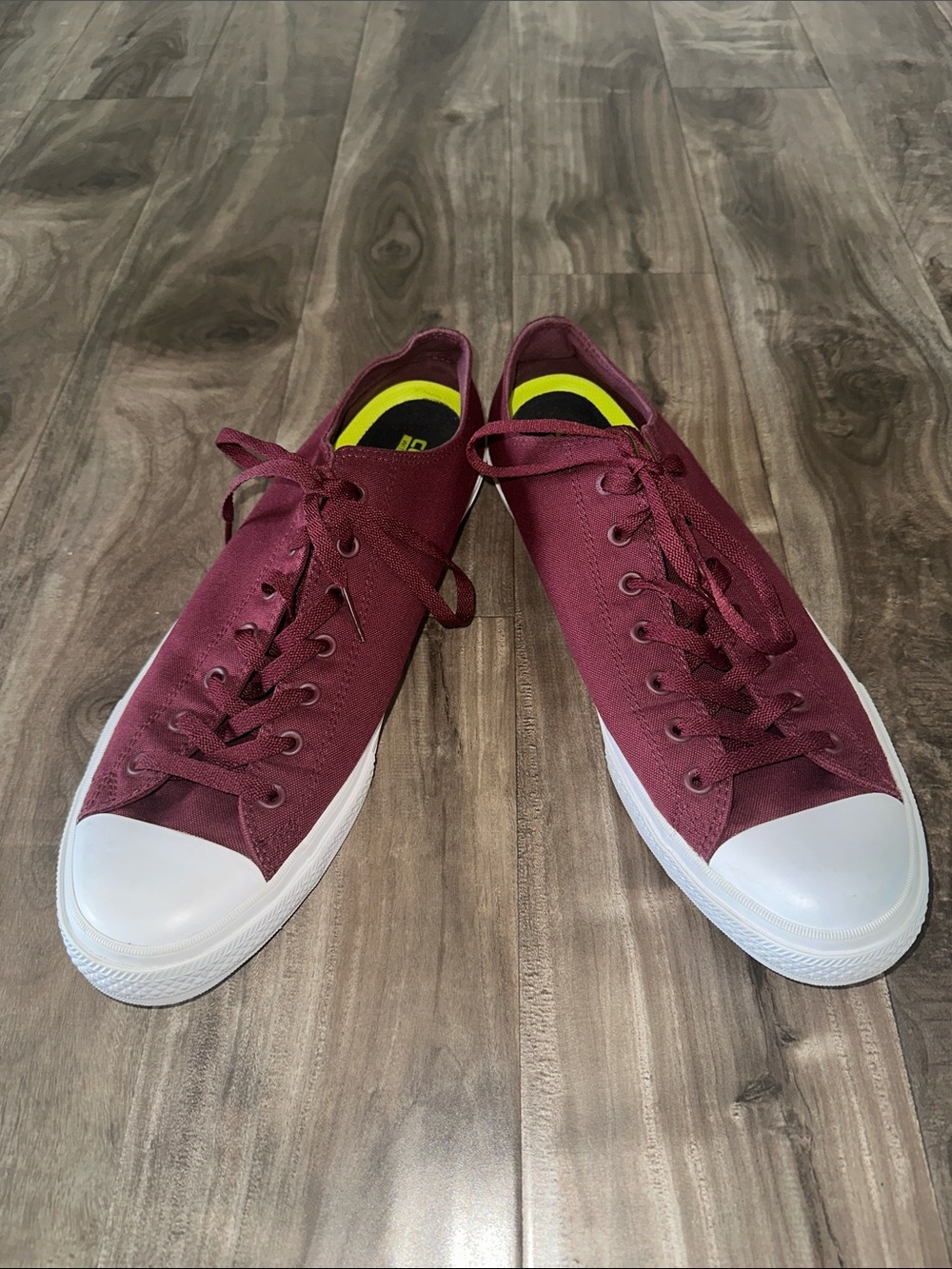Converse Chuck Taylor II Low Deep Bordeaux Size 15